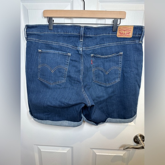 Levi's Mid-Length Shorts Size 20W - Picture 2 of 9